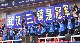 国安客场惨败山东泰山：战术失误与防守漏洞剖析